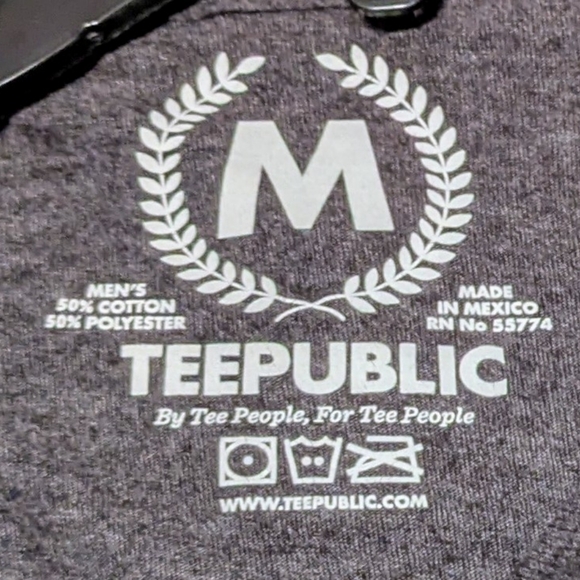 Gray Mens Shirt with Yellow Print STOP WARS Size Medium - Picture 4 of 4